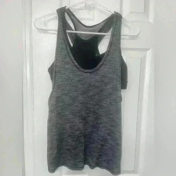 Lululemon Glide and Stride Tank size 8 
Sheer Luon Pebble Jacquard V2 - 2-1 - Picture 4 of 11